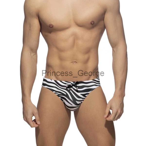 men's swimwear stripe swimsuit men 2022 swim briefs summer beachwear man gay low waist bathing suits sea surf wear quick drying swimwea
men's swimwear stripe swimsuit men 2022 swim briefs summer beachwear man gay low waist bathing suits sea surf wear quick drying swimwea