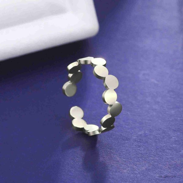 band rings skyrim geometric round open ring stainless steel adjustable finger rings minimalist jewelry new year valentine gift for women r23, Silver
band rings skyrim geometric round open ring stainless steel adjustable finger rings minimalist jewelry new year valentine gift for women r23, Silver