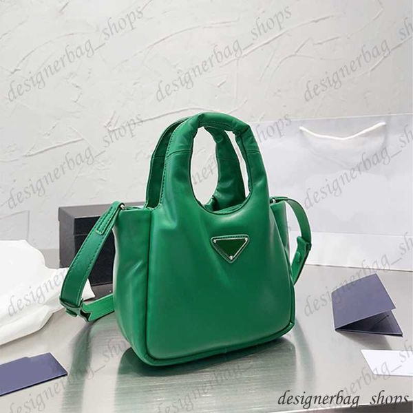 famous luxury vegetable basket bag solid color lightweight handbag women large capacity fashion shoulder bag crossbody bag a variety of colo
famous luxury vegetable basket bag solid color lightweight handbag women large capacity fashion shoulder bag crossbody bag a variety of colo