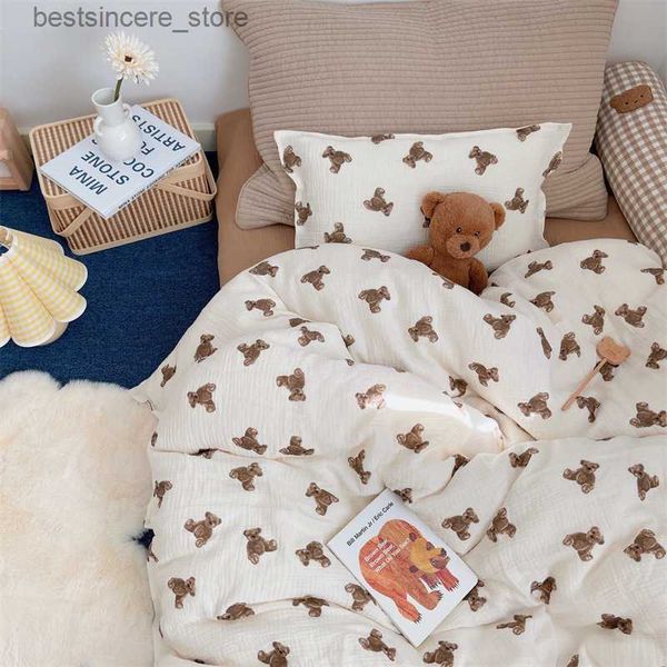 bear printed muslin baby bedding set cotton kids infant cot crib bedding set duvet cover+ bed flat sheet+ pillowcase l230522
bear printed muslin baby bedding set cotton kids infant cot crib bedding set duvet cover+ bed flat sheet+ pillowcase l230522