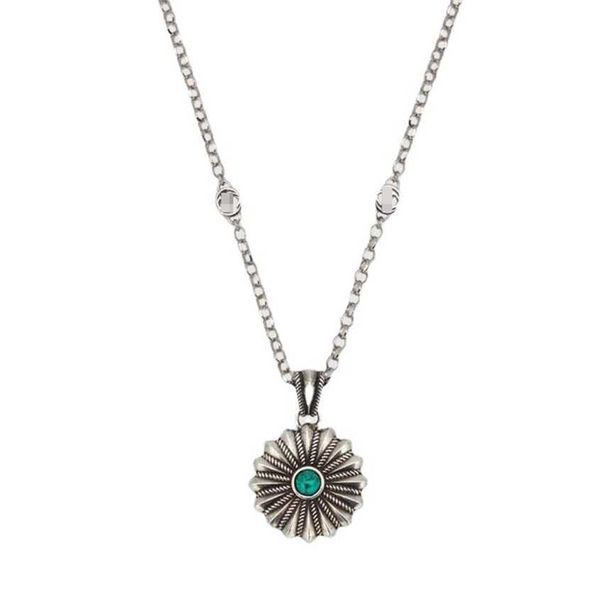 2023 gujia's new 925 sterling silver used oiled sunflower necklace turquoise fashion jewelry
2023 gujia's new 925 sterling silver used oiled sunflower necklace turquoise fashion jewelry