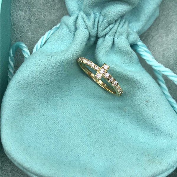 online celebrity tiffay s925 sterling silver t1 ring simple fashion versatile personality rose gold with diamond jewelry original packaging
online celebrity tiffay s925 sterling silver t1 ring simple fashion versatile personality rose gold with diamond jewelry original packaging