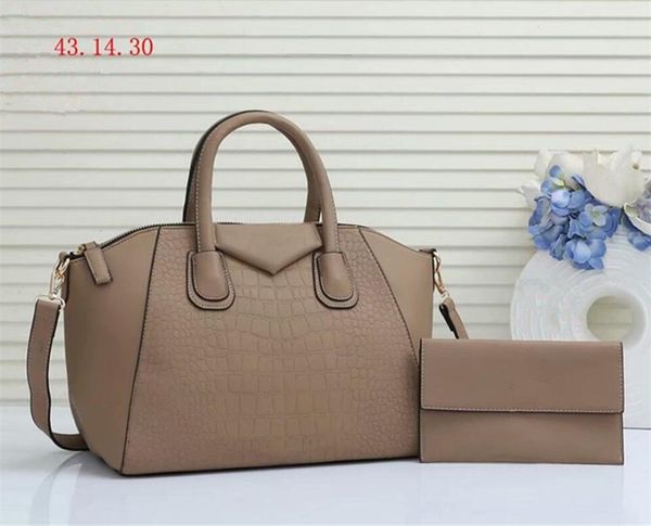 designers bags for women handbag wallets and card holders soft cowhide pu tote crossbody shoulder luxury fashion shopping satchels
designers bags for women handbag wallets and card holders soft cowhide pu tote crossbody shoulder luxury fashion shopping satchels