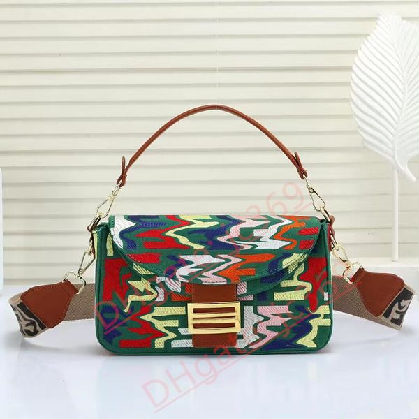 2023 real cowhide horsebit canvas bags retro saddle purse classic neo vintage crossbody designer handbags lady clutch purses
2023 real cowhide horsebit canvas bags retro saddle purse classic neo vintage crossbody designer handbags lady clutch purses