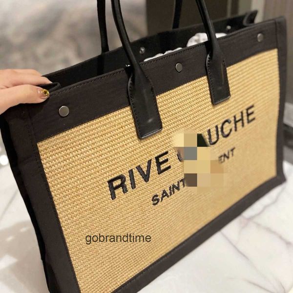 women shopping is hands atmospheric gauche outlet rive very ylbags the bag designer handbag quite neutral size 48 36 travel capacity abrasio
women shopping is hands atmospheric gauche outlet rive very ylbags the bag designer handbag quite neutral size 48 36 travel capacity abrasio