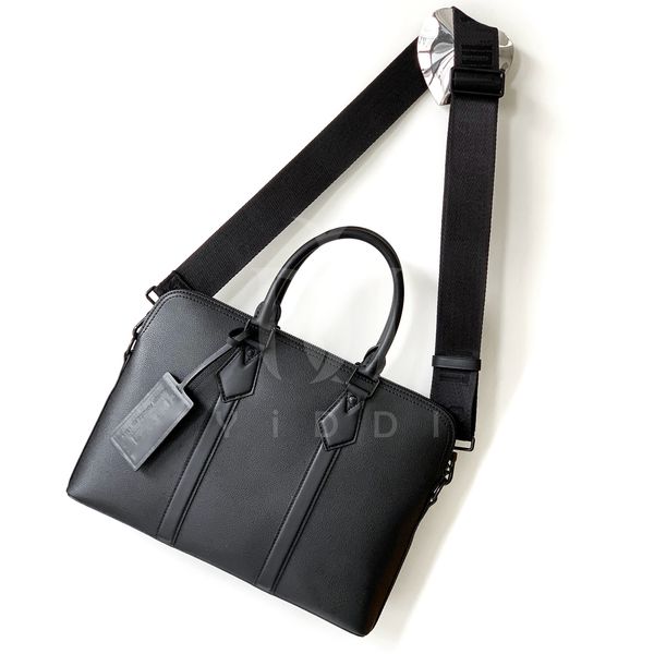 mens designer briefcase luxury shoulder bag business tote bag casual classic lapbag computer handbag 39cm
mens designer briefcase luxury shoulder bag business tote bag casual classic lapbag computer handbag 39cm