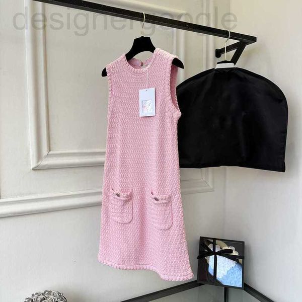 urban dresses designer chan 2023 spring summer dresses for women ootd new dinner dress ladies classic fashion grade knitting skirt birthday, White;black
urban dresses designer chan 2023 spring summer dresses for women ootd new dinner dress ladies classic fashion grade knitting skirt birthday, White;black
