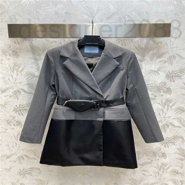 women's suits & blazers designer vintage blazer peacoat tailored jacket coat with pockets triangle pattern girls milan runway brand lux, White;black
women's suits & blazers designer vintage blazer peacoat tailored jacket coat with pockets triangle pattern girls milan runway brand lux, White;black