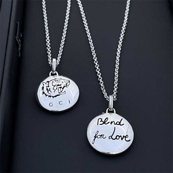 2023 gujia 925 silver circle letter sign tiger head pattern pendant necklace fashion network red same style
2023 gujia 925 silver circle letter sign tiger head pattern pendant necklace fashion network red same style