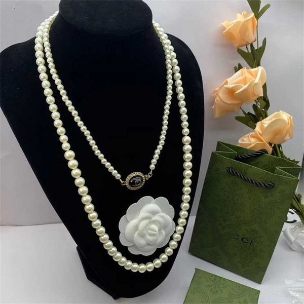 2023 new gujia g pearl necklace made of brass material designed by a niche double layer sweater chain, Silver
2023 new gujia g pearl necklace made of brass material designed by a niche double layer sweater chain, Silver