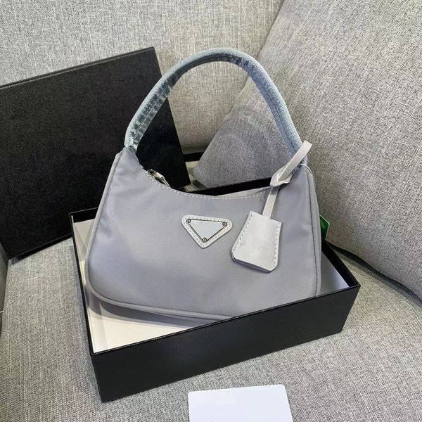 fashion bag classical explosive new fashion designer bags handbags women luxury cross body designer classic style lady shoulder female 3351
fashion bag classical explosive new fashion designer bags handbags women luxury cross body designer classic style lady shoulder female 3351