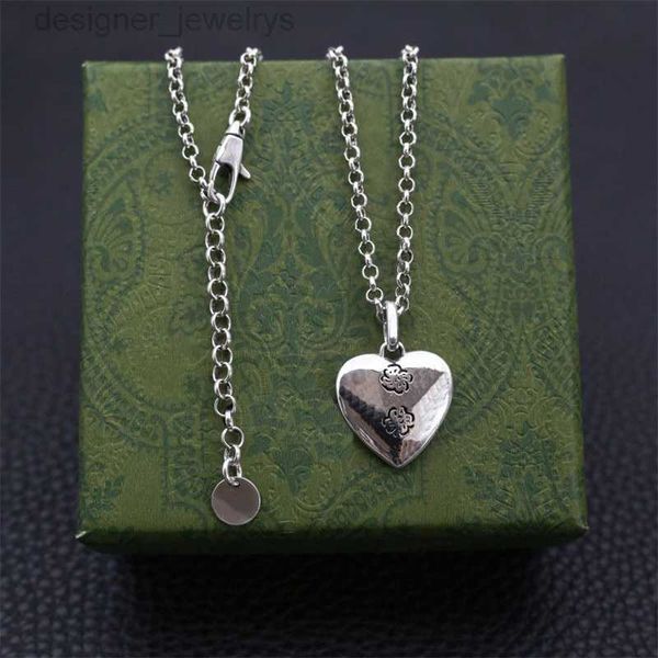 lady charm necklace with heart pendants stainless steel plated silver necklace for men valentines day pendant necklaces sweater chain design
lady charm necklace with heart pendants stainless steel plated silver necklace for men valentines day pendant necklaces sweater chain design