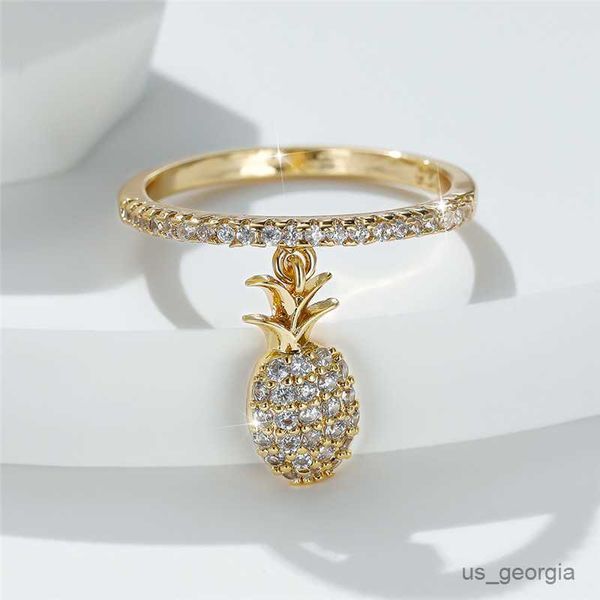 band rings cute fruit pineapple pendant ring female luxury crystal stone ring fashion gold silver color engagement rings for women r230625
band rings cute fruit pineapple pendant ring female luxury crystal stone ring fashion gold silver color engagement rings for women r230625