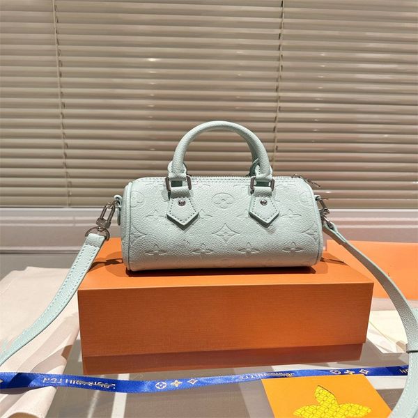 luxury designer leather tote shoulder bags fashion handbags designer v double letters wallet womens fashion crossbody bag handbags
luxury designer leather tote shoulder bags fashion handbags designer v double letters wallet womens fashion crossbody bag handbags
