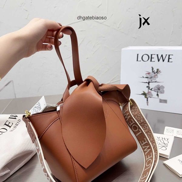 loewbags spain anagram designer hammock bags strap 2023 totes basket handbags hanging bucket single shoulder handbag cowhide material
loewbags spain anagram designer hammock bags strap 2023 totes basket handbags hanging bucket single shoulder handbag cowhide material
