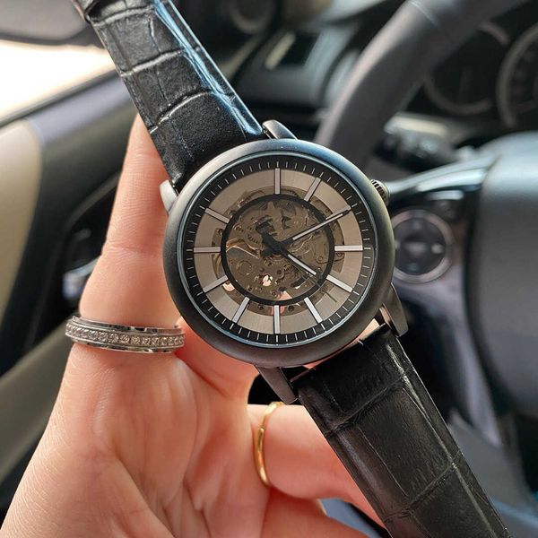 mens designer watch hollow out luxury automatic mechanical movement watch stainless steel leather strap waterproof sapphire luxury fashion w, Slivery;black
mens designer watch hollow out luxury automatic mechanical movement watch stainless steel leather strap waterproof sapphire luxury fashion w, Slivery;black