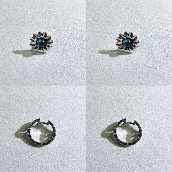 2023 gujia letter g family female classic carved old and versatile thai silver couple earrings, Golden
2023 gujia letter g family female classic carved old and versatile thai silver couple earrings, Golden