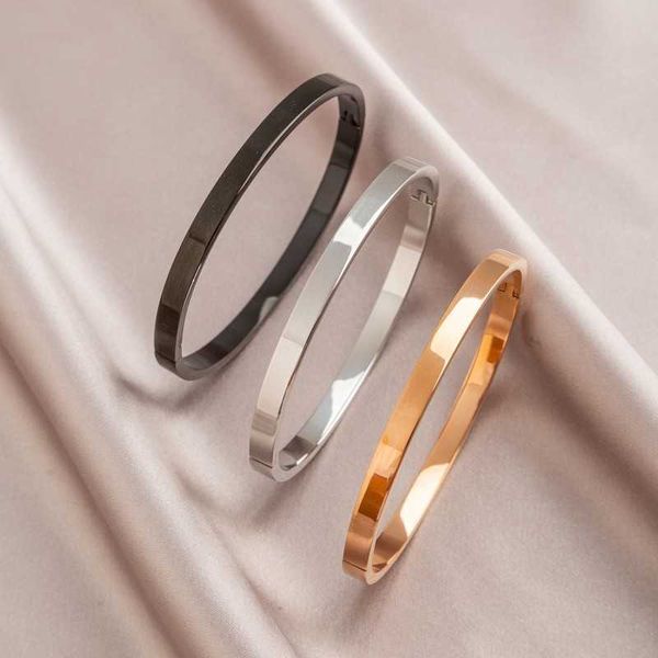 original designer stainless steel carti bracelet ornament net red titanium steel tidal bracelet buckle simple and smooth sdjp, Black
original designer stainless steel carti bracelet ornament net red titanium steel tidal bracelet buckle simple and smooth sdjp, Black
