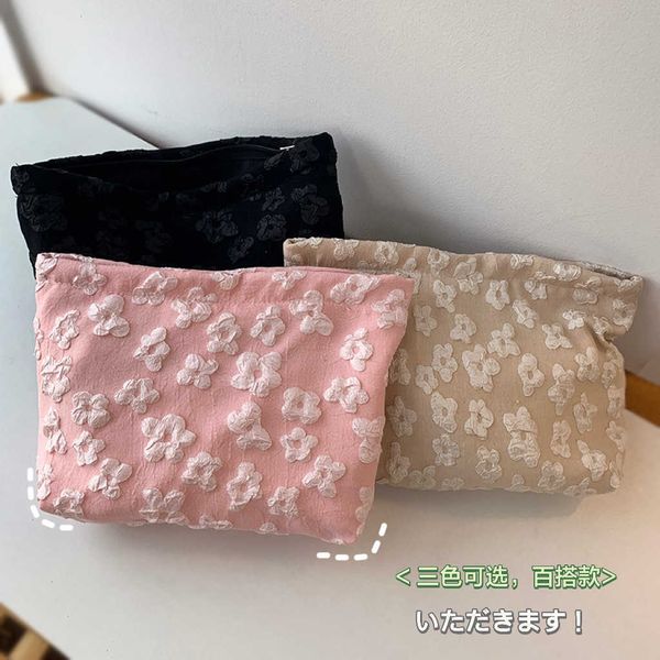 clutch bag makeup bag for women large capacity portable high-end feel lifting flower storage bag internet red ins style storage bag wash bag
clutch bag makeup bag for women large capacity portable high-end feel lifting flower storage bag internet red ins style storage bag wash bag
