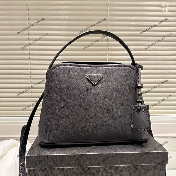 23ss women luxurys designer totes bags onthego leather handbag shouder crossbody ladies handbags original hardware purse pouch 29cm
23ss women luxurys designer totes bags onthego leather handbag shouder crossbody ladies handbags original hardware purse pouch 29cm