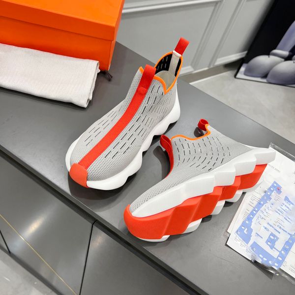 casual shoes ladies elastic cloth casual shoes with black stripes and luxurious letter sleeves h sports walking classic style rubber soles.
casual shoes ladies elastic cloth casual shoes with black stripes and luxurious letter sleeves h sports walking classic style rubber soles.