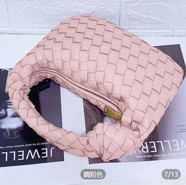 vneta jodie teen authentic abottegas shoulder tote bags genuine leather handbags fashion woven leather luxury designer womens crossbody purs
vneta jodie teen authentic abottegas shoulder tote bags genuine leather handbags fashion woven leather luxury designer womens crossbody purs