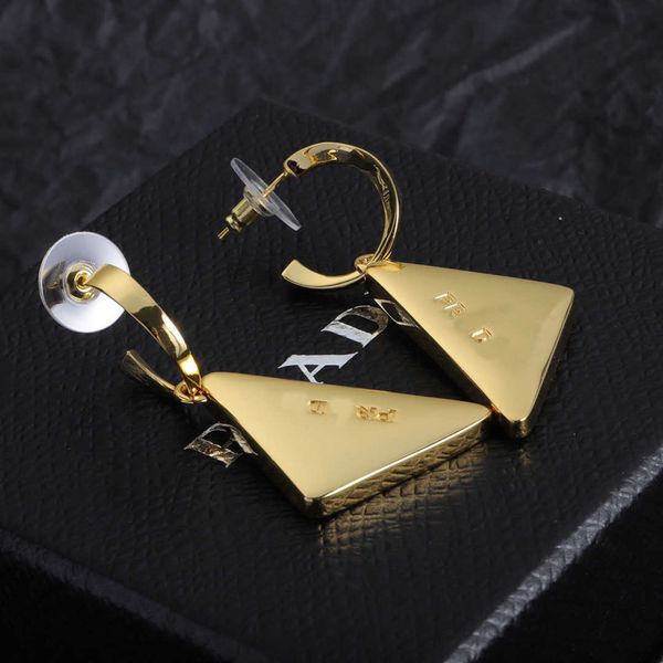 p letter light luxury high grade network red men's women's inverted triangle new and earrings, Golden
p letter light luxury high grade network red men's women's inverted triangle new and earrings, Golden