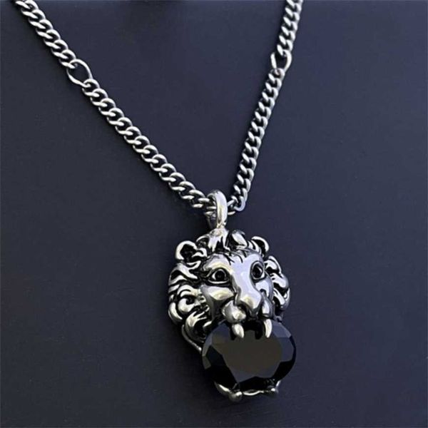 2023 s925 silver gujia black crystal old solid lion head necklace for men and women couples fashion ins same style
2023 s925 silver gujia black crystal old solid lion head necklace for men and women couples fashion ins same style