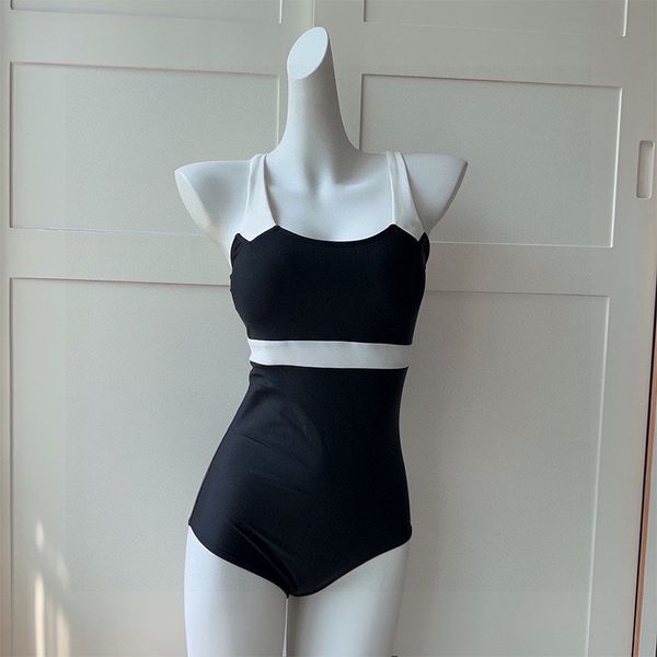 women's swimwear 403694 swimsuit designers connected bikini designer bathing suit chest double letter 40-65kg, White;black
women's swimwear 403694 swimsuit designers connected bikini designer bathing suit chest double letter 40-65kg, White;black