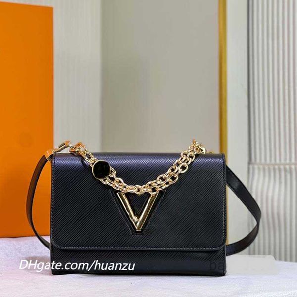 mini shoulder bag in epi grain leather versatile small square bag with detachable strap for european and american fashion conscious women
mini shoulder bag in epi grain leather versatile small square bag with detachable strap for european and american fashion conscious women