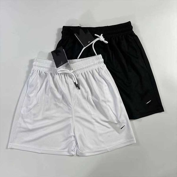 fashion brand men's shorts designer style new men's shorts breathable quick drying basketball sports pants running fitness quarter, White;black
fashion brand men's shorts designer style new men's shorts breathable quick drying basketball sports pants running fitness quarter, White;black