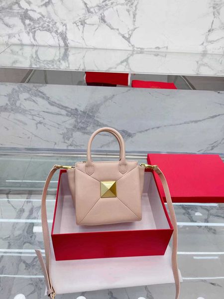 valentiino bags designer portable basket bag 2023 lady cabbage 22 purse style v-button bucket rivet cross shoulder lady 5jgk
valentiino bags designer portable basket bag 2023 lady cabbage 22 purse style v-button bucket rivet cross shoulder lady 5jgk
