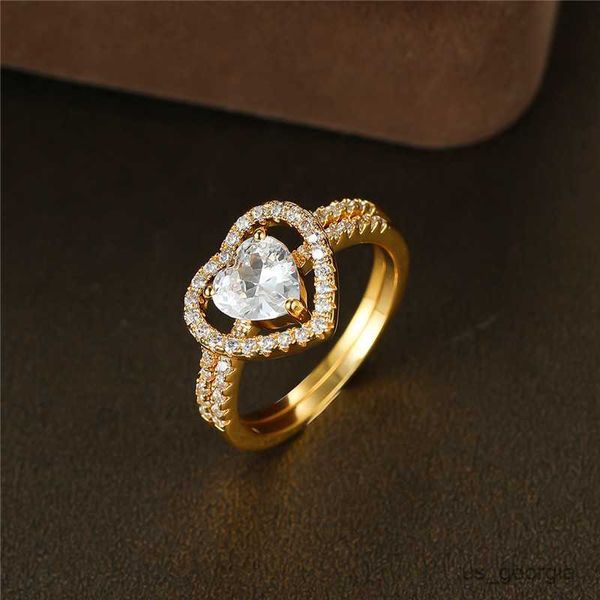 band rings luxury female white zircon stone ring set fashion yellow gold color engagement ring vintage heart wedding rings for women r230625, Silver
band rings luxury female white zircon stone ring set fashion yellow gold color engagement ring vintage heart wedding rings for women r230625, Silver
