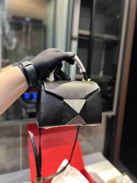 handbag womens tote bags crossbody fashion classic designer valentino one stud underarm bag fashionable beauty m6tg bnms
handbag womens tote bags crossbody fashion classic designer valentino one stud underarm bag fashionable beauty m6tg bnms