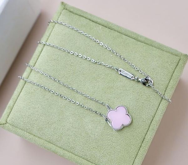 3a necklaces vanca vintage necklace pendant in silver for women with dust bag box fendave
3a necklaces vanca vintage necklace pendant in silver for women with dust bag box fendave