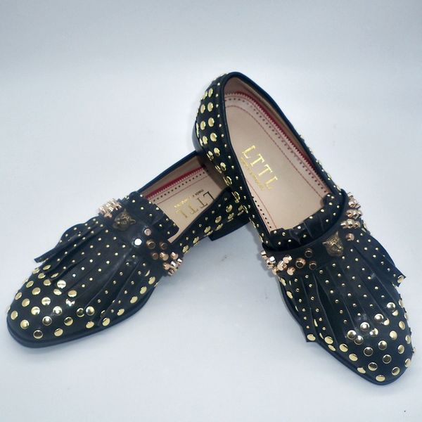 luxury men rivets loafers fashion black genuine leather tassel shoes handmade slip on punk mens shoes flats party wedding shoes
luxury men rivets loafers fashion black genuine leather tassel shoes handmade slip on punk mens shoes flats party wedding shoes