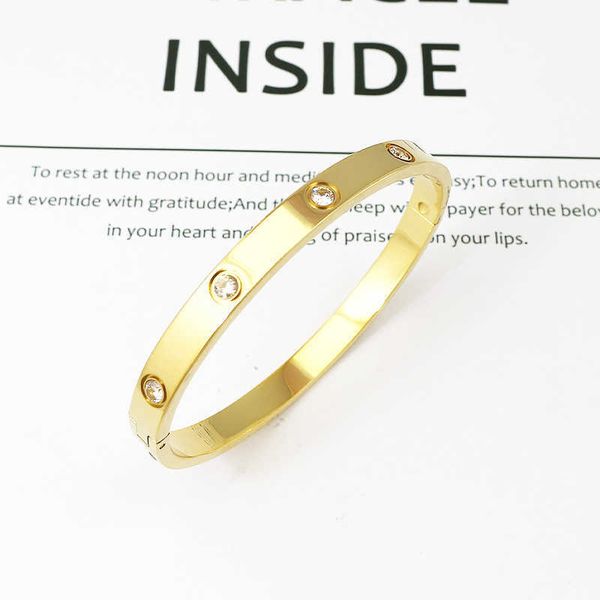 high-quality carti fashion 6mm ten diamond titanium open bracelet fashion full diamond stainless steel jewelry, Black
high-quality carti fashion 6mm ten diamond titanium open bracelet fashion full diamond stainless steel jewelry, Black