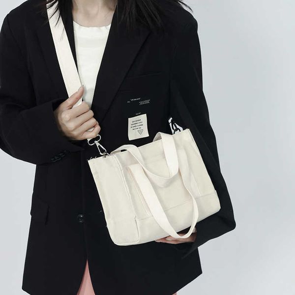 canvas small square bag fashionable and versatile portable shoulder bag women's casual crossbody bag commuting bento bag
canvas small square bag fashionable and versatile portable shoulder bag women's casual crossbody bag commuting bento bag