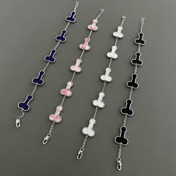 luxury clover four designer fashion charm bracelets for girls women 18k gold silver black white red green brand bracelet wedding party jewel, Golden;silver
luxury clover four designer fashion charm bracelets for girls women 18k gold silver black white red green brand bracelet wedding party jewel, Golden;silver