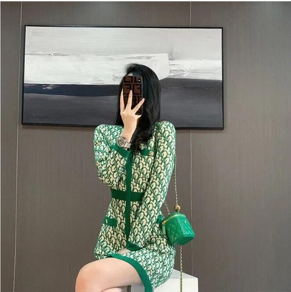 2023 new spring fashion women's o-neck long sleeve green color print pattern high waist a-line knitted dress smlxl, Black
2023 new spring fashion women's o-neck long sleeve green color print pattern high waist a-line knitted dress smlxl, Black