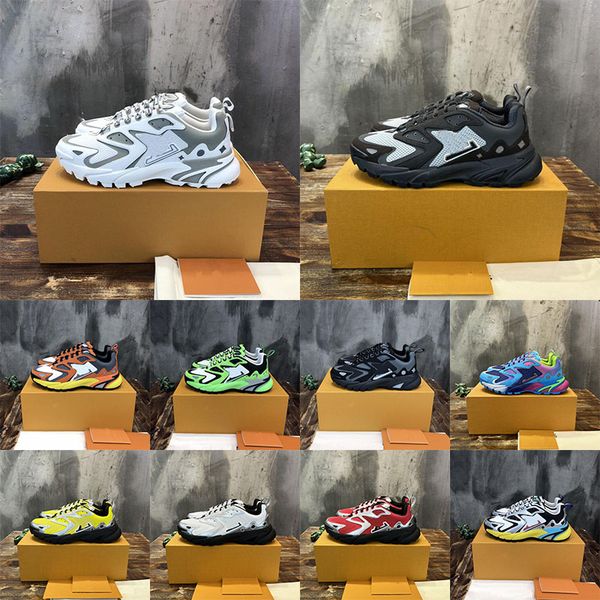 casual shoes luxury designer men's running shoes breathable mesh fashion classic black sneakers comfortable soles runner tatic size 39-
casual shoes luxury designer men's running shoes breathable mesh fashion classic black sneakers comfortable soles runner tatic size 39-