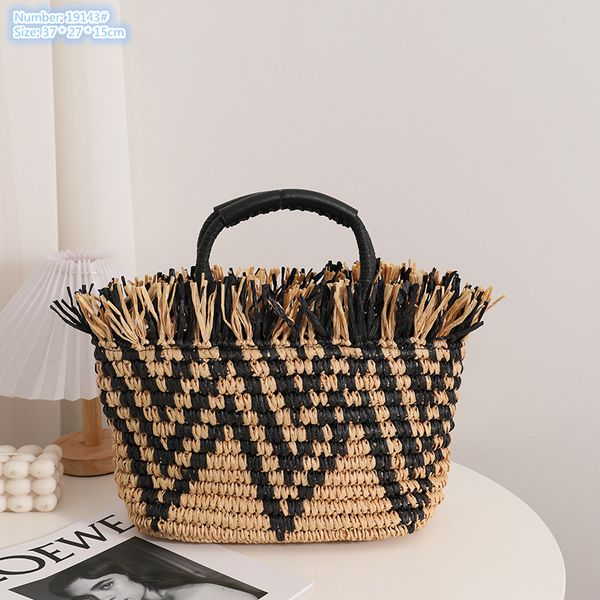 Factory wholesale ladies shoulder bags 2 colors large capacity fringed beach bag sweet little fresh woven striped handbag summer seaside holiday beach backpack, Black
Factory wholesale ladies shoulder bags 2 colors large capacity fringed beach bag sweet little fresh woven striped handbag summer seaside holiday beach backpack, Black