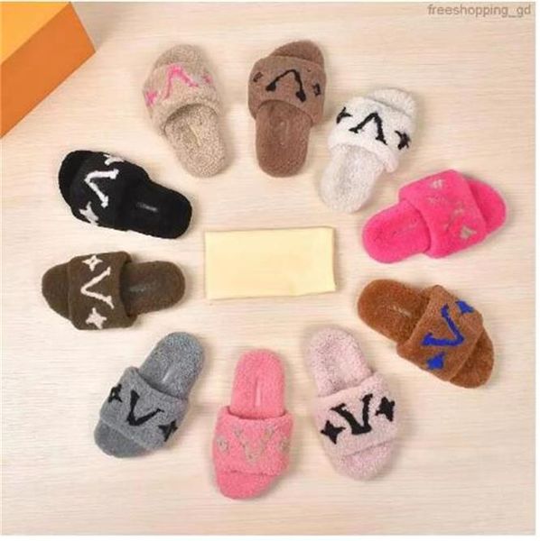 luxury slide designer fashion women wool sandals warm comfort slippers woman slipper shoes autumn winter slides scuffs sandal size 35-42, Black
luxury slide designer fashion women wool sandals warm comfort slippers woman slipper shoes autumn winter slides scuffs sandal size 35-42, Black