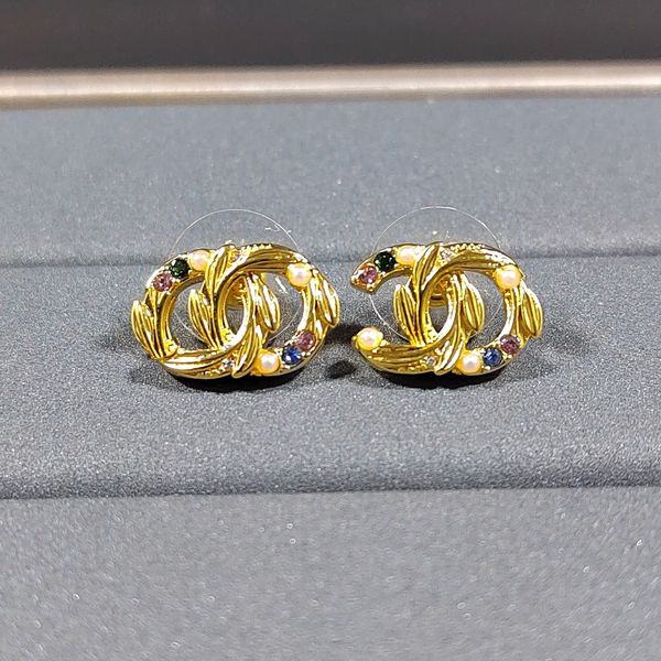 hip hop earrings for women girls gold silver iced out shape square stud earring with screw back jewelry classic-love diamond pearl roundness, Golden
hip hop earrings for women girls gold silver iced out shape square stud earring with screw back jewelry classic-love diamond pearl roundness, Golden