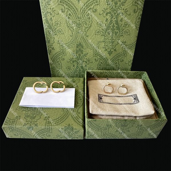 fashionable high-end luxury gold earrings, women's designer hoop earrings, girl accessories, letter earrings, jewelry, box set, valenti, Golden
fashionable high-end luxury gold earrings, women's designer hoop earrings, girl accessories, letter earrings, jewelry, box set, valenti, Golden