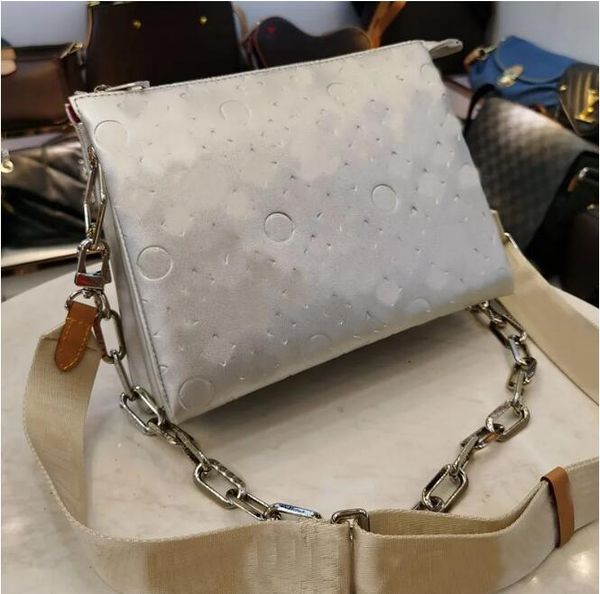 pm puffy shoulder bags m21353 navy blue textile strap chain crossbody bag embossed women designer handbag discreet floral pattern
pm puffy shoulder bags m21353 navy blue textile strap chain crossbody bag embossed women designer handbag discreet floral pattern