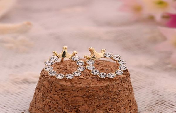 women girl gold plated crown crystal round stud cute rhinestone earring summer beach jewelry fashion accessories7523996, Golden;silver
women girl gold plated crown crystal round stud cute rhinestone earring summer beach jewelry fashion accessories7523996, Golden;silver