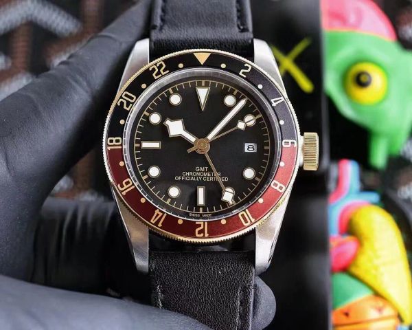 u1 aaa tudors black bay aaa 3a quality watches gmt 41mm ceramic bezel swiss watch bronze series automatic mechanical sapphire luminous genev, Slivery;brown
u1 aaa tudors black bay aaa 3a quality watches gmt 41mm ceramic bezel swiss watch bronze series automatic mechanical sapphire luminous genev, Slivery;brown