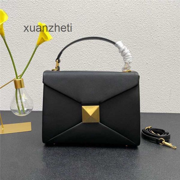 crossbody luxury handbag bag bag women beach bags valenti designer handbags new fashion handheld metal large rivet underarm handbag z2ot
crossbody luxury handbag bag bag women beach bags valenti designer handbags new fashion handheld metal large rivet underarm handbag z2ot
