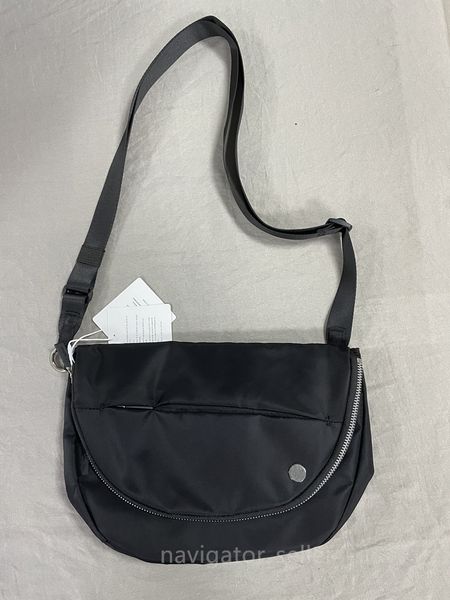 ll bags women shoulder bag gym running outdoor sports travel phone coin purse chest pack bag adjustable crossbody bags funny pack messenger
ll bags women shoulder bag gym running outdoor sports travel phone coin purse chest pack bag adjustable crossbody bags funny pack messenger